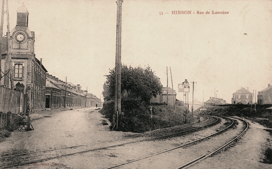 Hirson (Aisne) CPA la rue de Lorraine