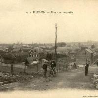 Hirson (Aisne) CPA la rue nouvelle