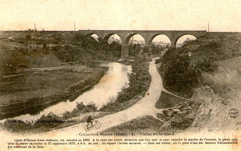 Hirson (Aisne) CPA le viaduc