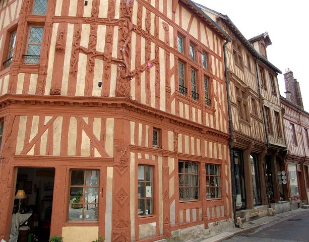 Joigny (89) La maison de l'Arbre de Jessé