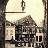 Joigny (89) La maison du Bailli CPA