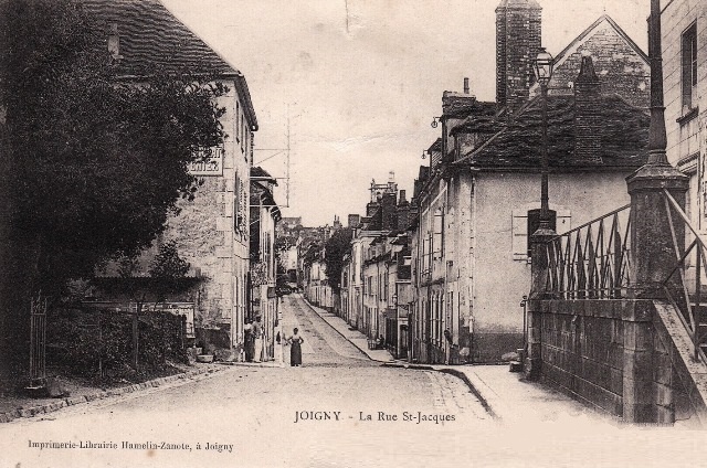 Joigny (89) La rue Saint-Jacques CPA