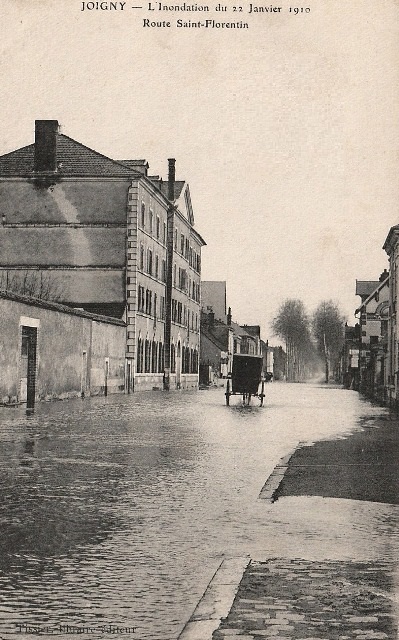 Joigny (89) Les inondations de 1910 CPA