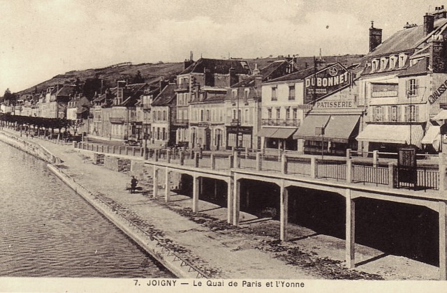 Joigny (89) Les quais CPA