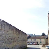 Juvigny-sur-Loison (Meuse) L'église et la muraille