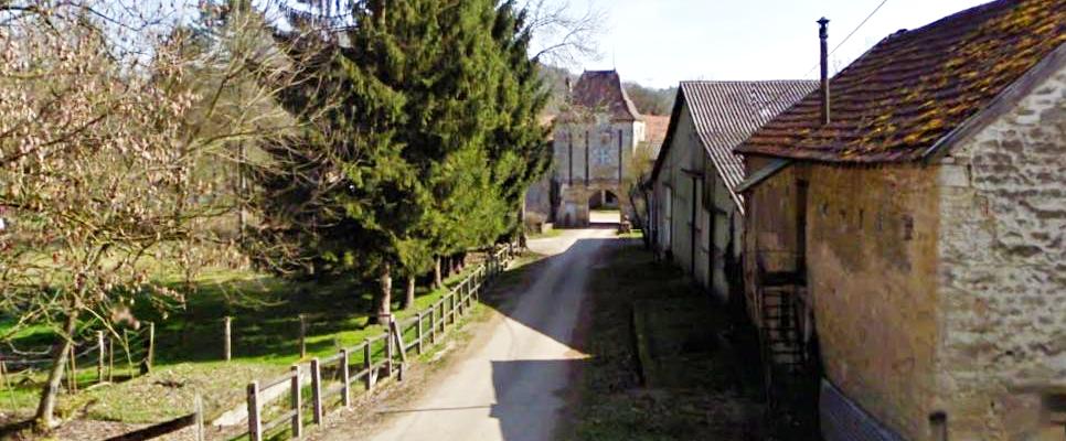 Juvigny-sur-Loison (Meuse) La ferme de Hugne