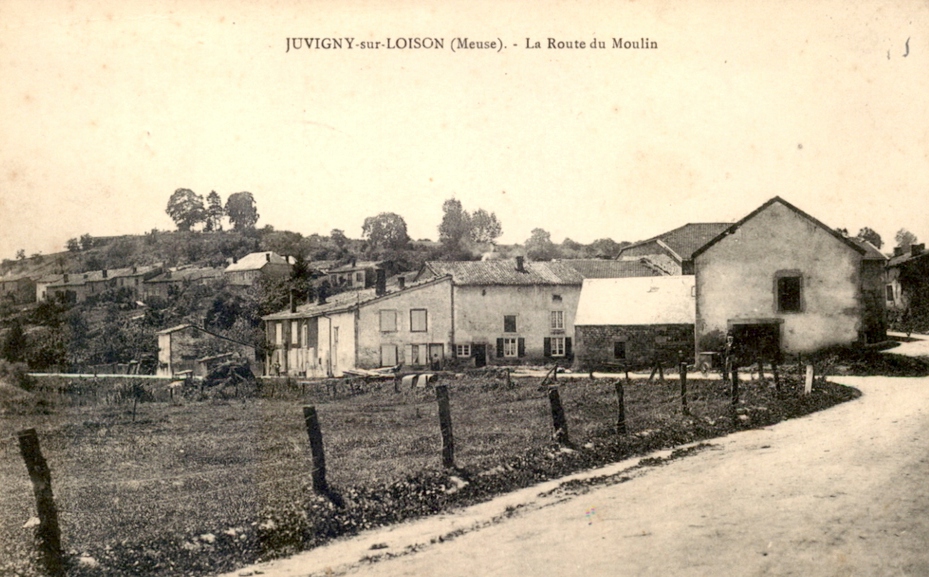 Juvigny-sur-Loison (Meuse) La route du moulin en 1910 CPA