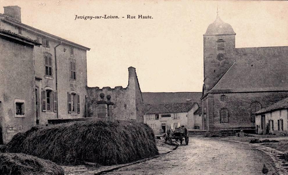 Juvigny-sur-Loison (Meuse) La rue Haute CPA