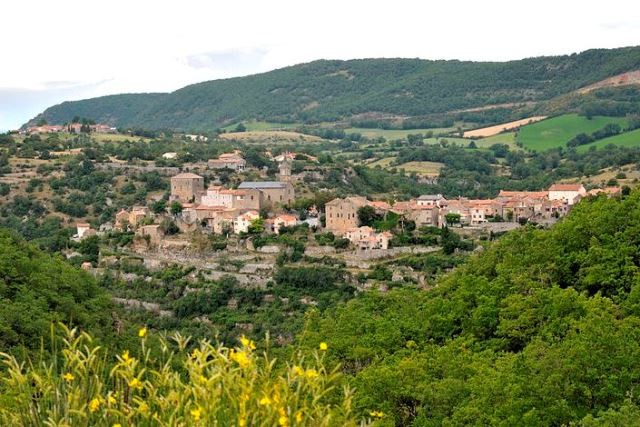 La bastide pradines aveyron vue generale