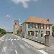 La Chapelle-sur-Chézy (Aisne) Mairie et église