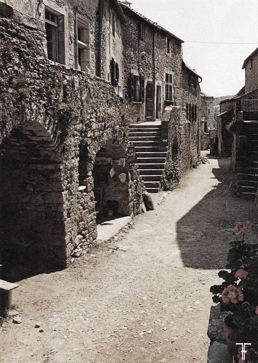 Le village