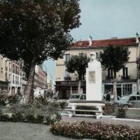 La garenne colombes 92 la place jean baillet vers 1960