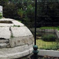 La queue en brie val de marne la fontaine lavoir d hiver de pierre lais