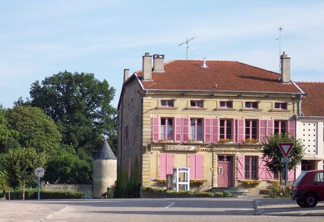 Laneuville sur meuse meuse la mairie