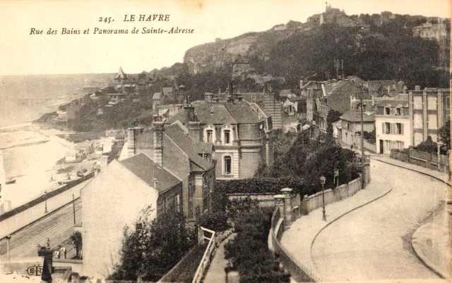 Le havre seine maritime la rue des bains cpa