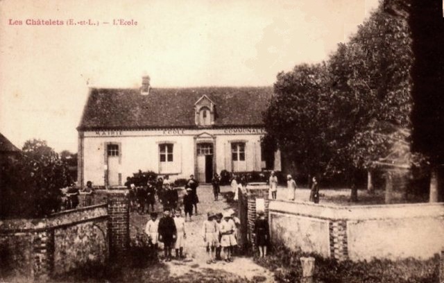 Les Châtelets (28) L'école CPA