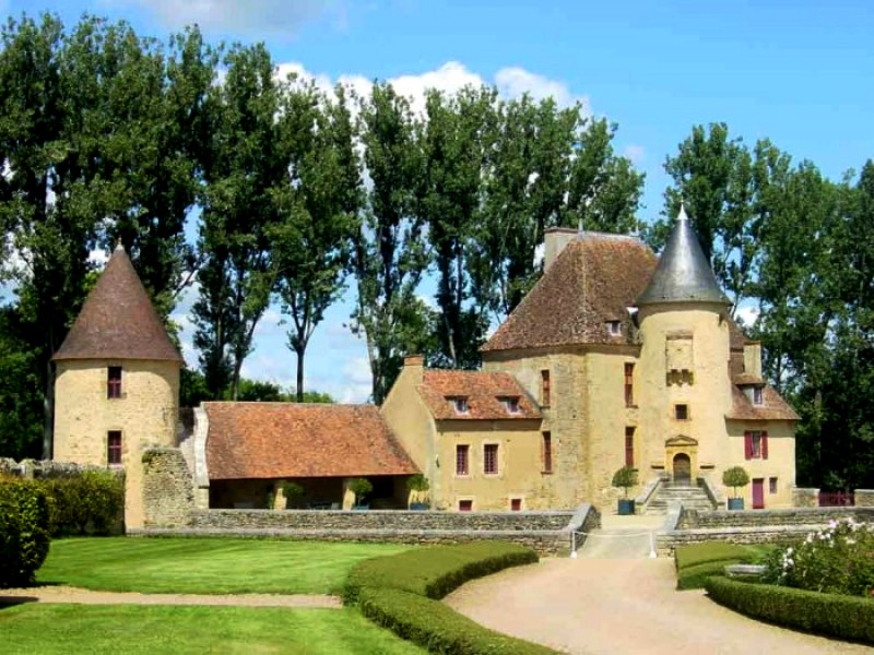 Limanton (Nièvre) Anizy, le château