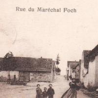 Lochwiller 67 la rue du ml foch cpa
