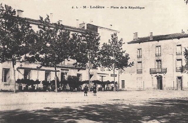 Place de la République, cpa