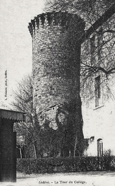 Tour du collège, cpa