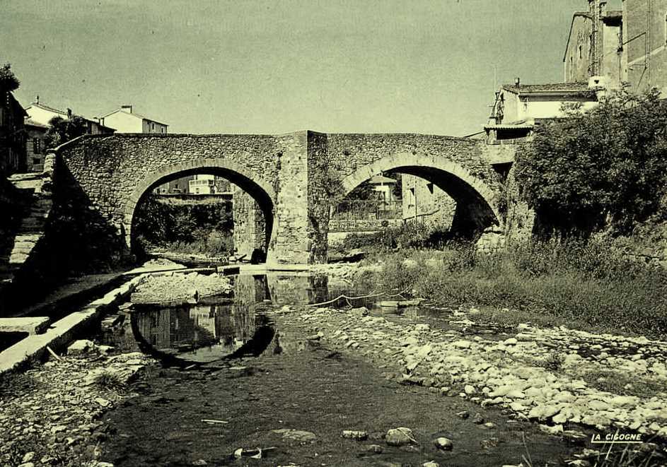 Lodève (Hérault) Le pont vieux CPA