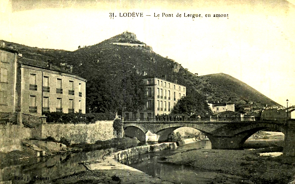 Lodève (Hérault) Le rocher des Fourches CPA