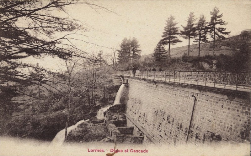 Lormes (Nièvre) La digue CPA