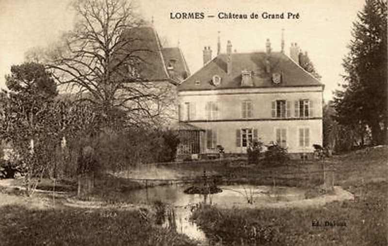 Lormes (Nièvre) Le château de Granpré CPA