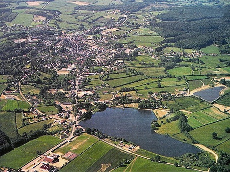 Lormes (Nièvre) Vue aérienne