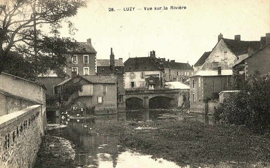 Luzy (Nièvre) L'Alène CPA