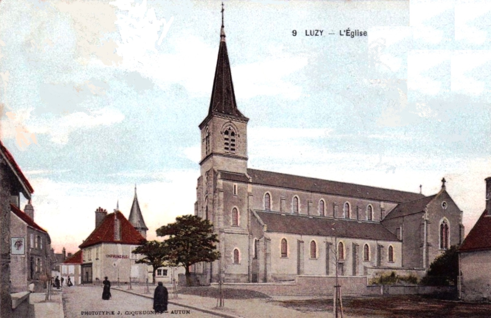 Luzy (Nièvre) L'église Saint Pierre CPA