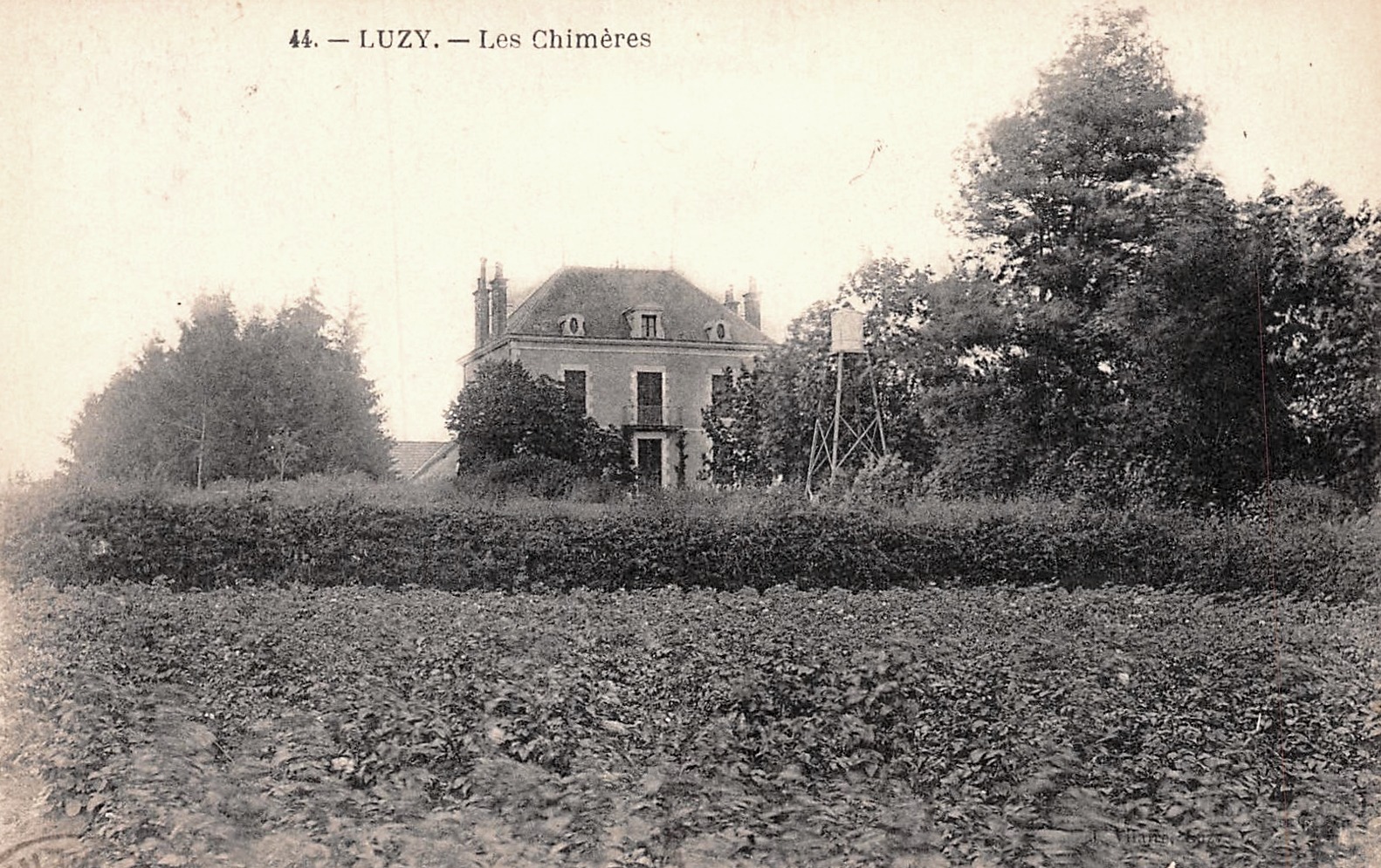 Luzy (Nièvre) Les Chimères CPA