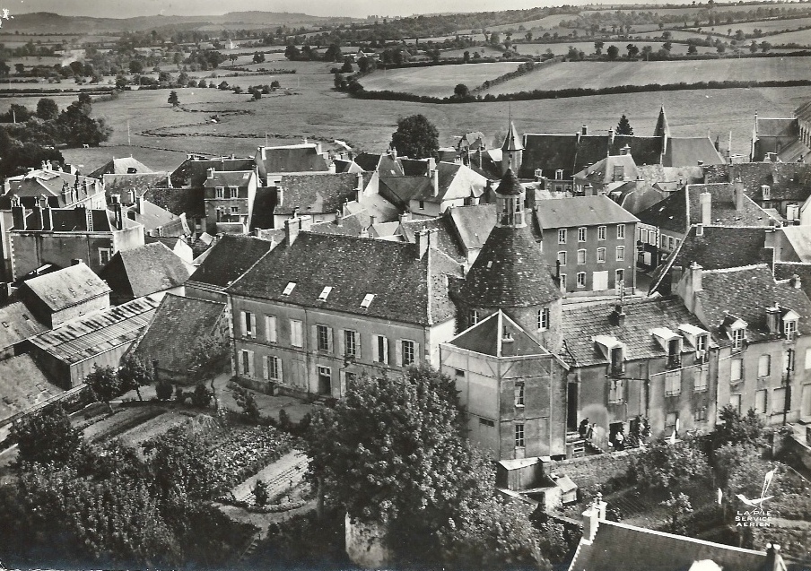 Luzy (Nièvre) Vue aérienne CPA