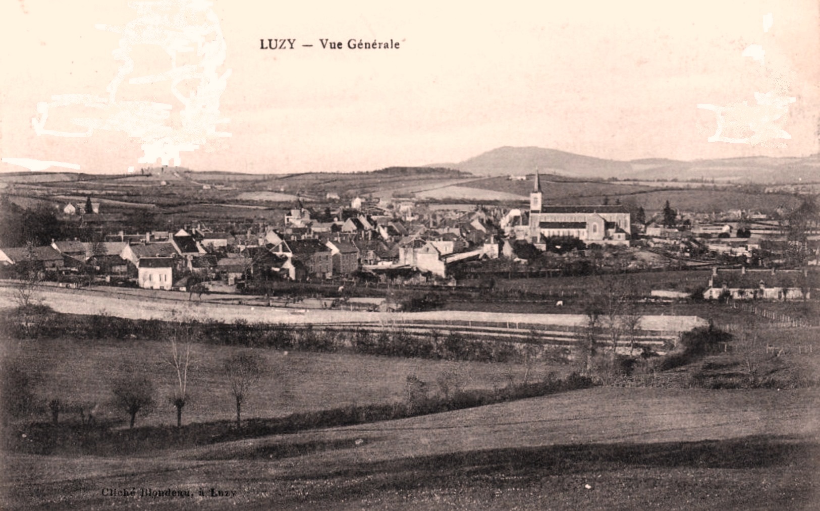 Luzy (Nièvre) Vue générale CPA
