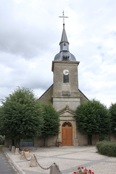 Luzy-Saint-Martin (Meuse) L'église