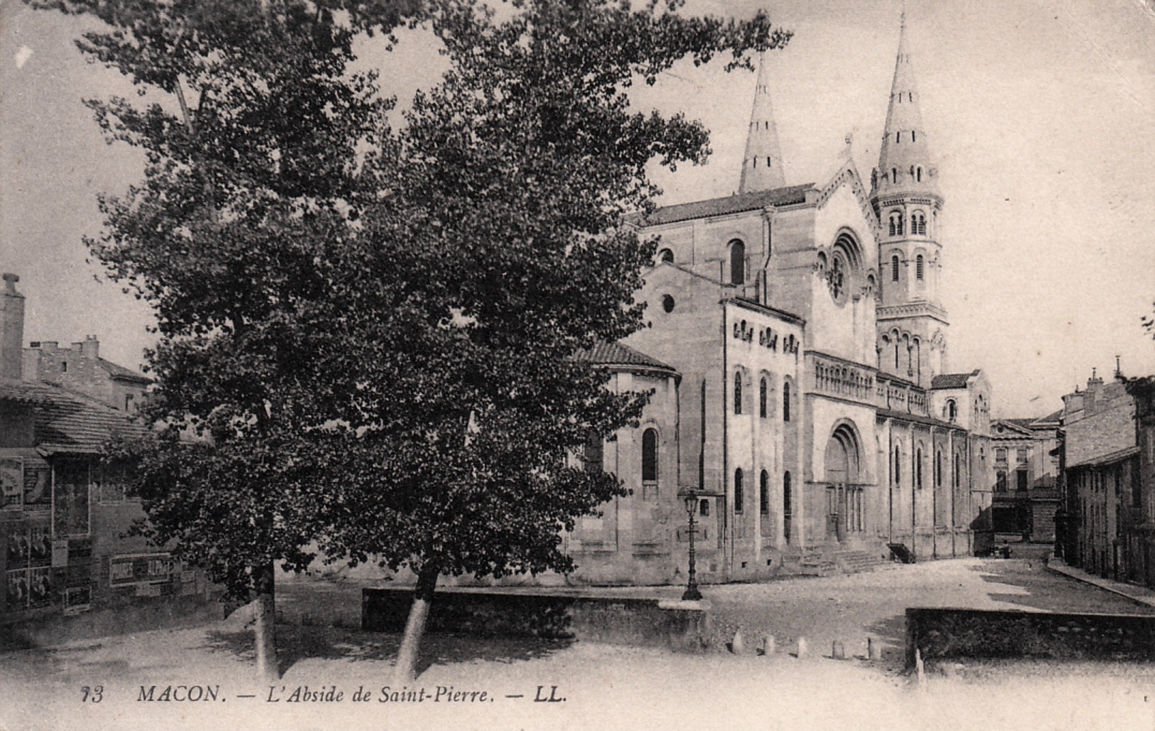 Mâcon (71) Eglise Saint-Pierre CPA