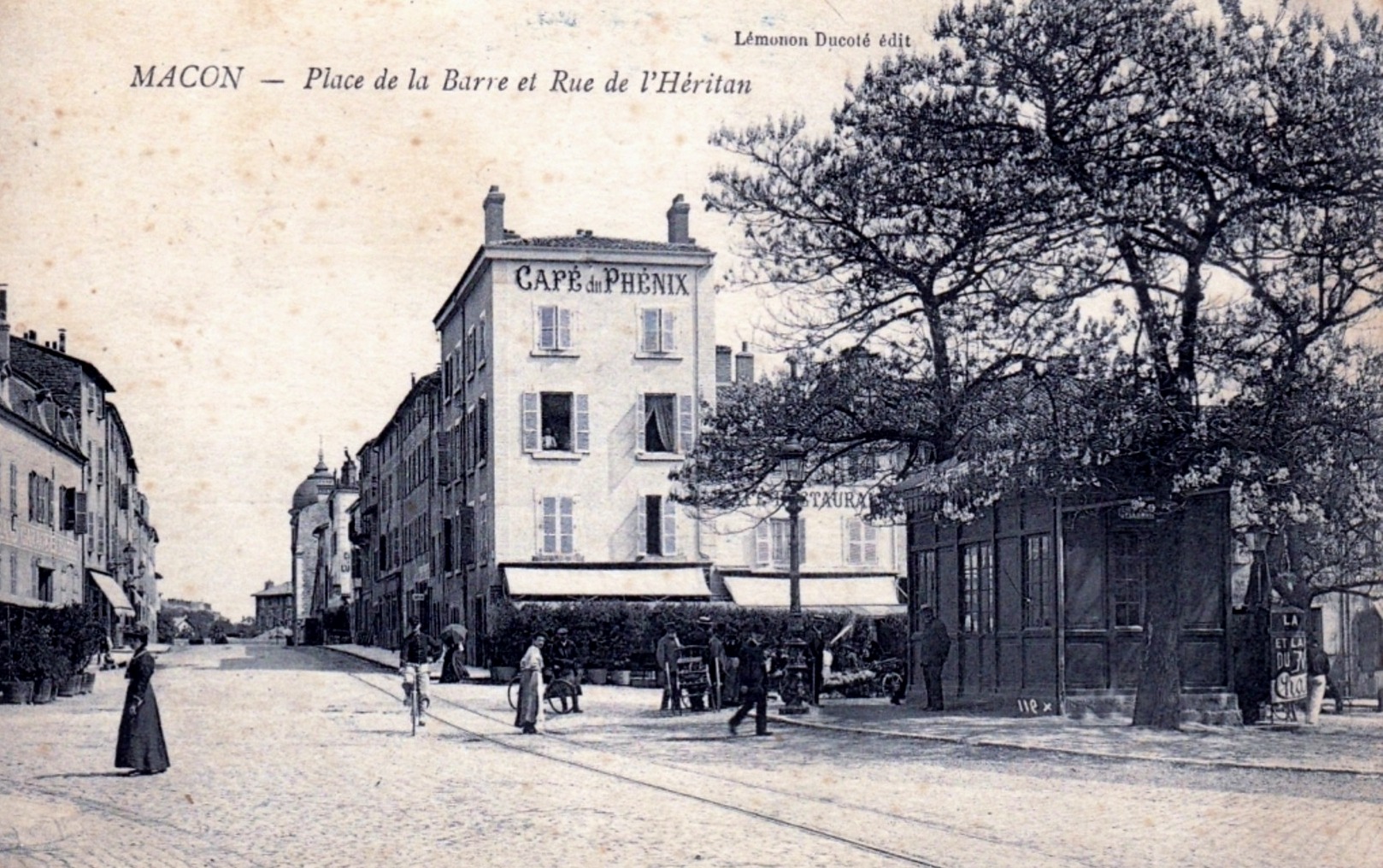 Mâcon (71) Place de la Barre CPA