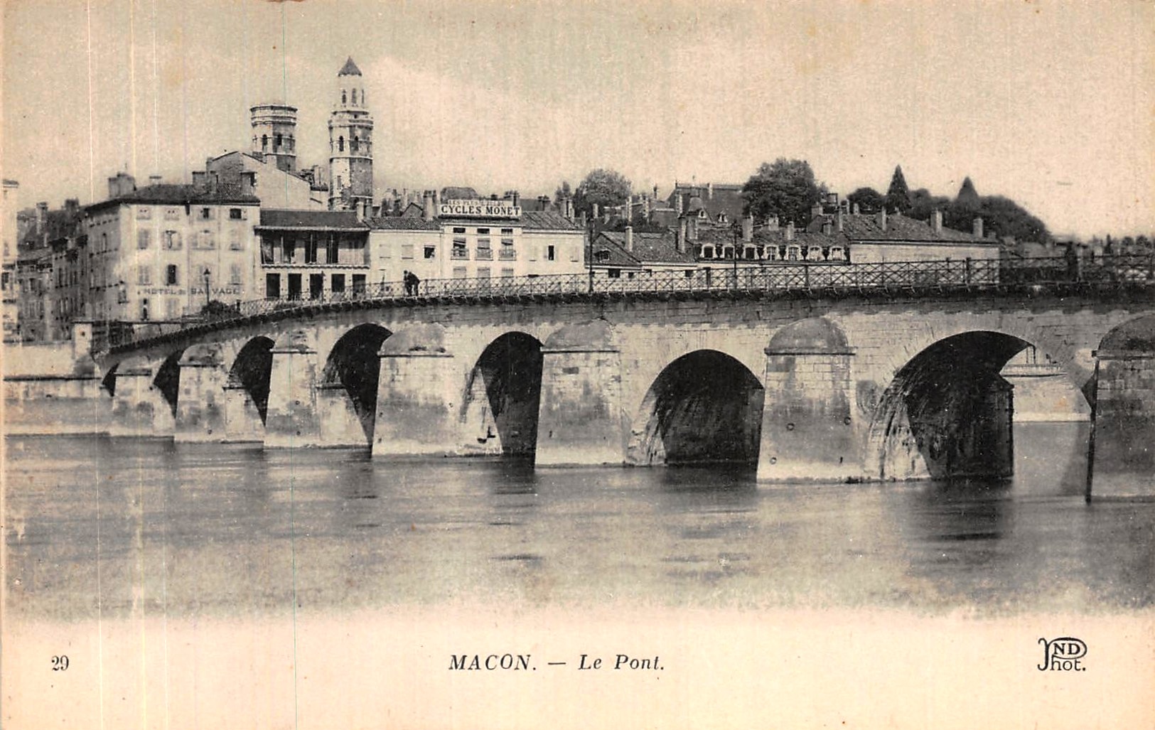 Mâcon (71) Pont