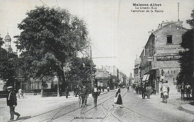 Maisons alfort val de marne le carrefour de la mairie cpa