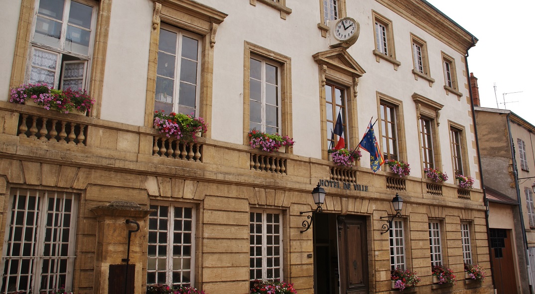 Marcigny (71) Mairie