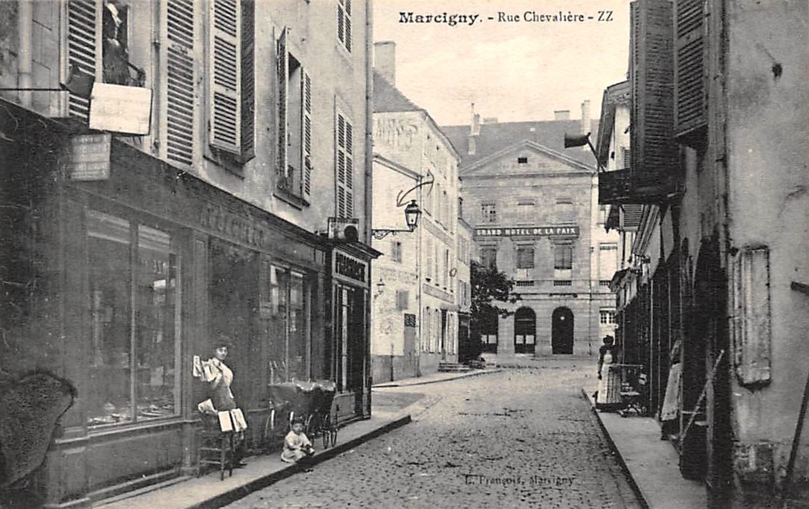 Marcigny (71) Rue Chevalière CPA