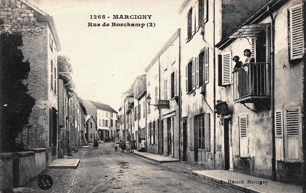 Marcigny (71) Rue de Borchamp CPA
