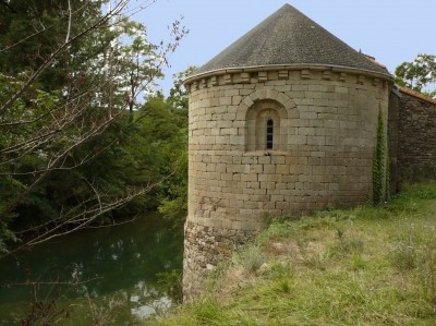 Marnhagues et latour aveyron chapelle romane de saint amans