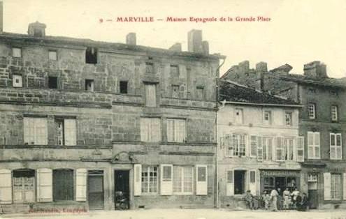 Marville (Meuse) La grand place CPA