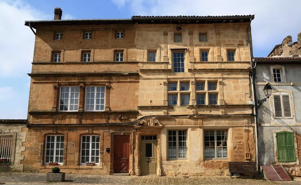 Marville (Meuse) La maison des négociants