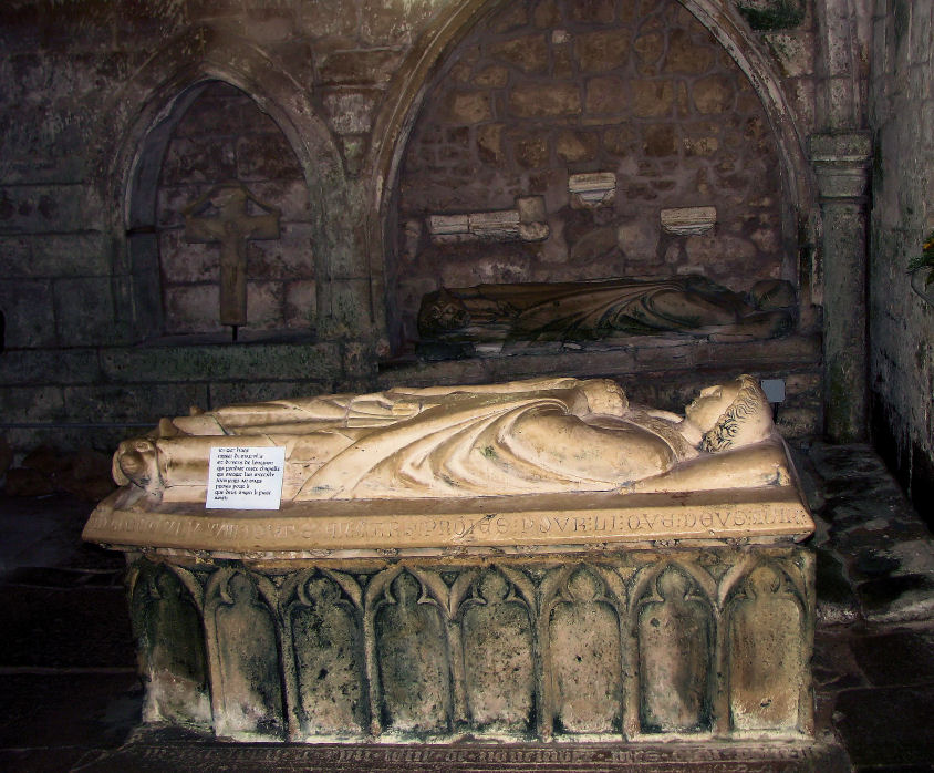Marville (Meuse) Le gisant du curé Hues +1345