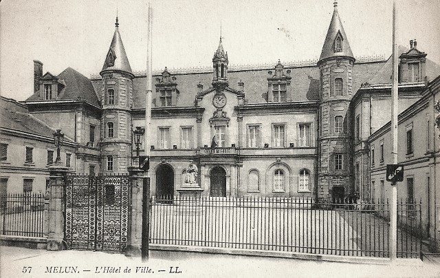 Melun seine et marne l hotel de ville cpa