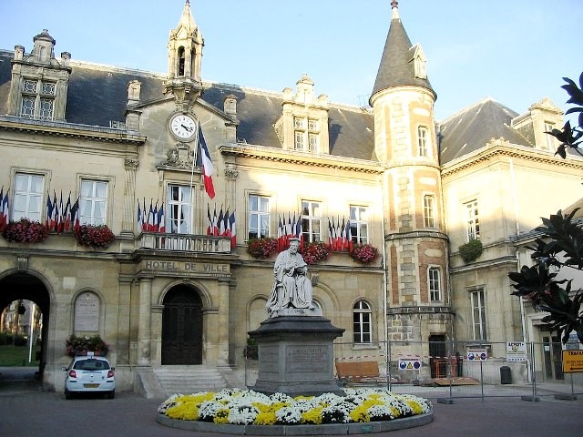 Melun seine et marne l hotel de ville