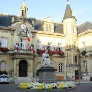 Melun seine et marne l hotel de ville