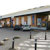 Melun seine et marne la gare en 2007 jpg